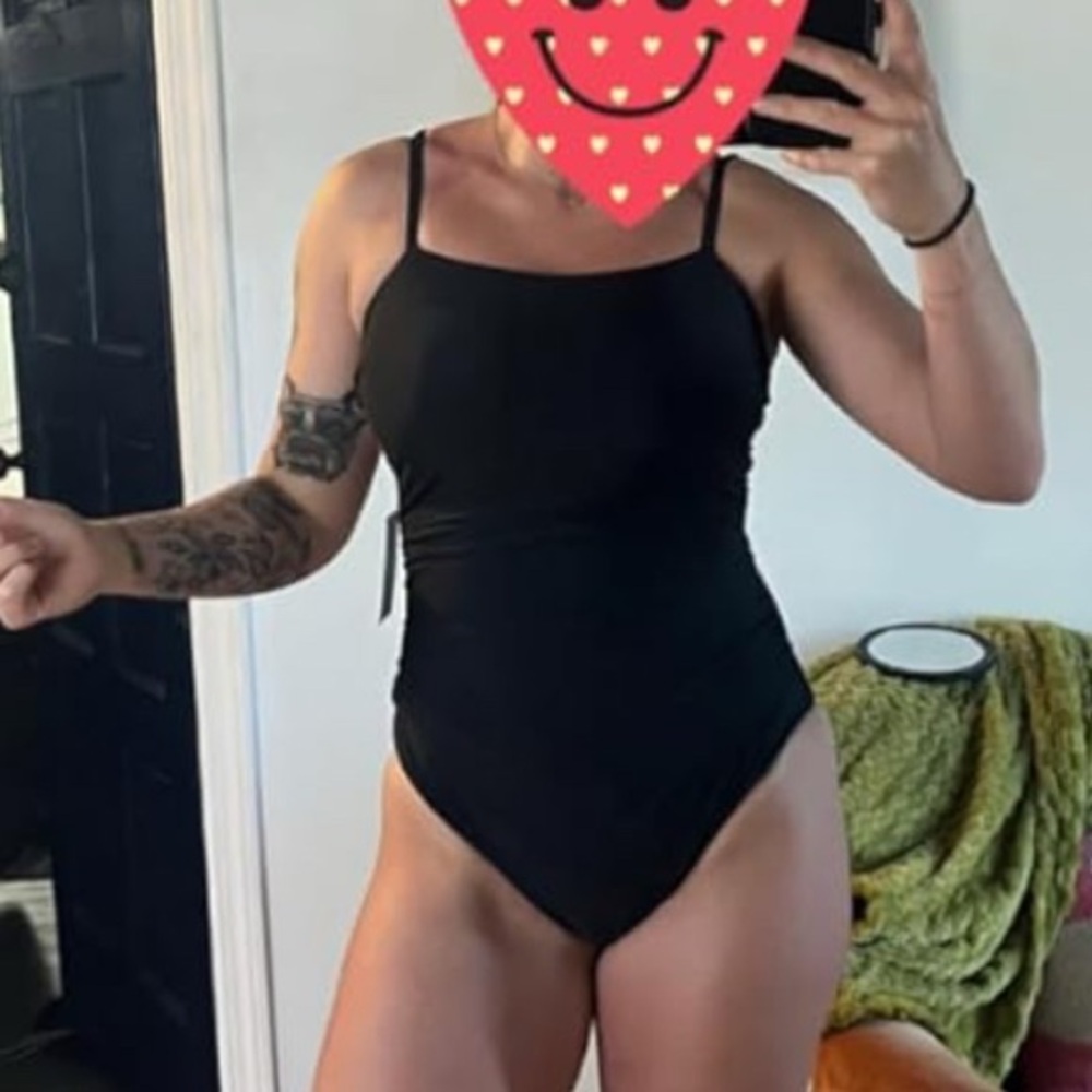 Cupshe Square Neck Cutout Back One Piece Swimsuit